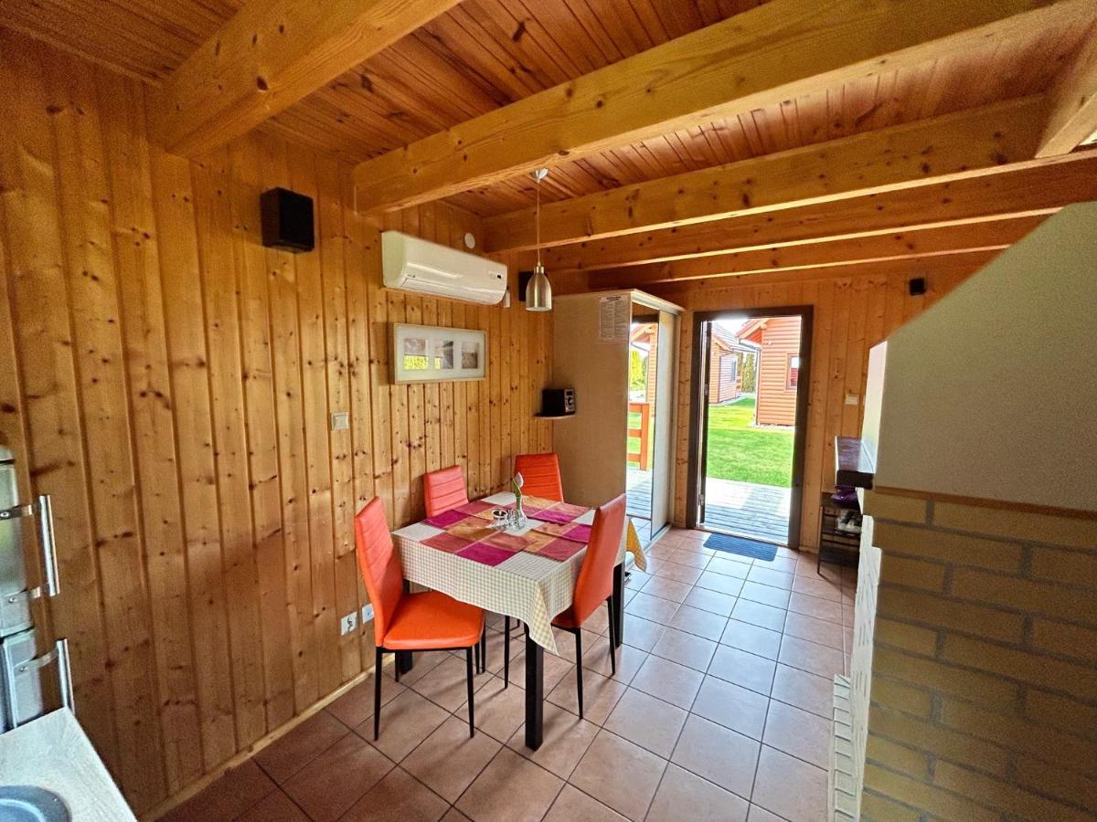 Domki Wczasowe Papaya Kołobrzeg Extérieur photo